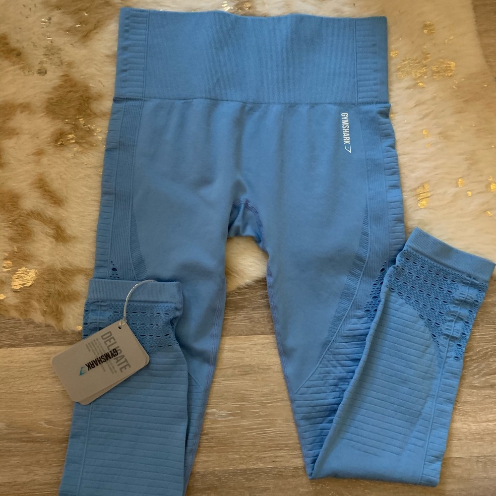 SOLD nwt gymshark energy seamless leggings
